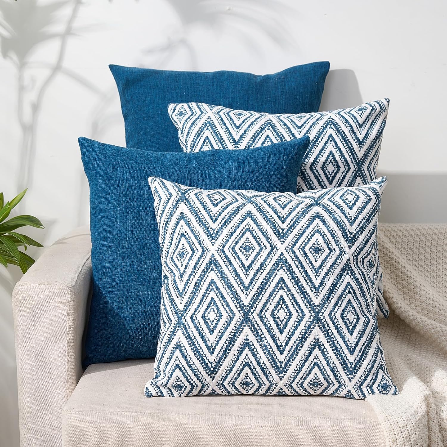 Navy Blue Linen Decorative Throw Pillow Set (4-Piece)